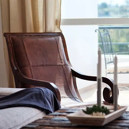 Senorio De Gonzaga Great 2 Bedroom With A Lovely Community Pool In The Heart Of Nueva Andalucia 公寓 马尔韦利亚