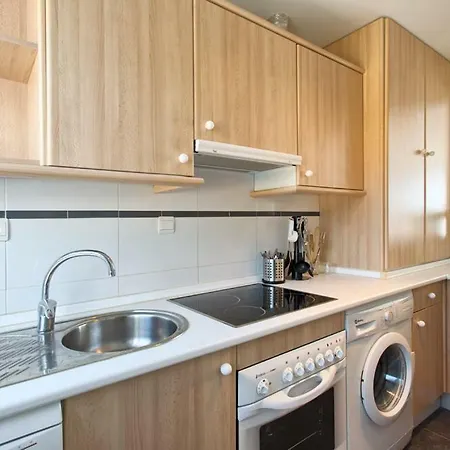 公寓 Senorio De Gonzaga Great 2 Bedroom With A Lovely Community Pool In The Heart Of Nueva Andalucia 马尔韦利亚