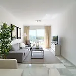Senorio De Gonzaga Great 2 Bedroom With A Lovely Community Pool In The Heart Of Nueva Andalucia Marbella