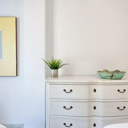 Senorio De Gonzaga Great 2 Bedroom With A Lovely Community Pool In The Heart Of Nueva Andalucia Apartamento *